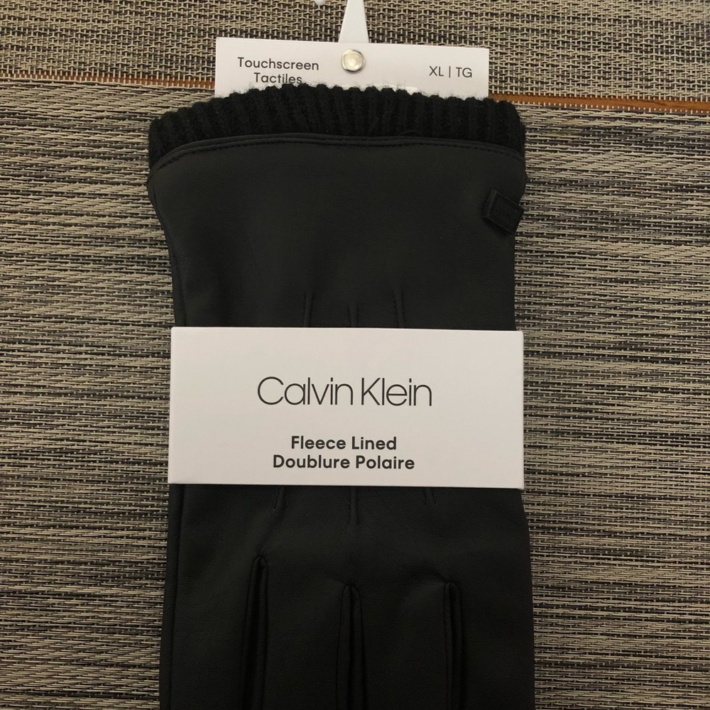 New Men’s Calvin Klein Fleece Lined Gloves XL